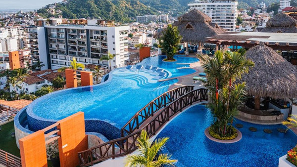 Pinnacle Resorts 220 Puerto Vallarta